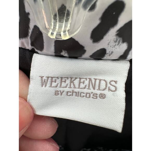 Weekends by Chico’s vest - Picture 3 of 8